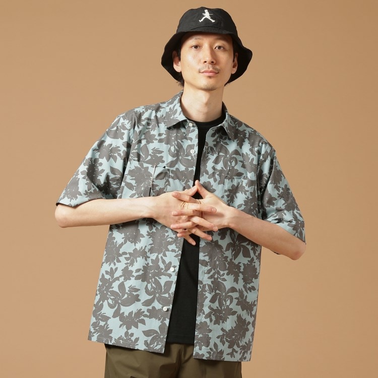フォーティーカラッツアンドゴーニーゴ(40CARATS&525)の【Made in JAPAN】単色フラワープリント 半袖シャツ カジュアルシャツ