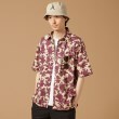 フォーティーカラッツアンドゴーニーゴ(40CARATS&525)の【Made in JAPAN】単色フラワープリント 半袖シャツ ベージュ(152)
