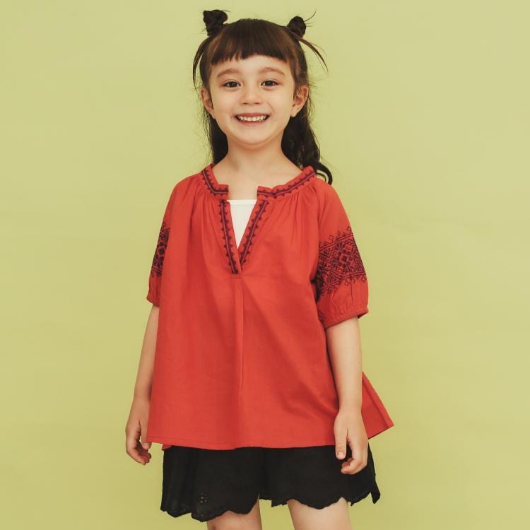 ザ ショップ ティーケー（キッズ）(THE SHOP TK(Kids))の【120-150】刺繍チュニックブラウス チュニック