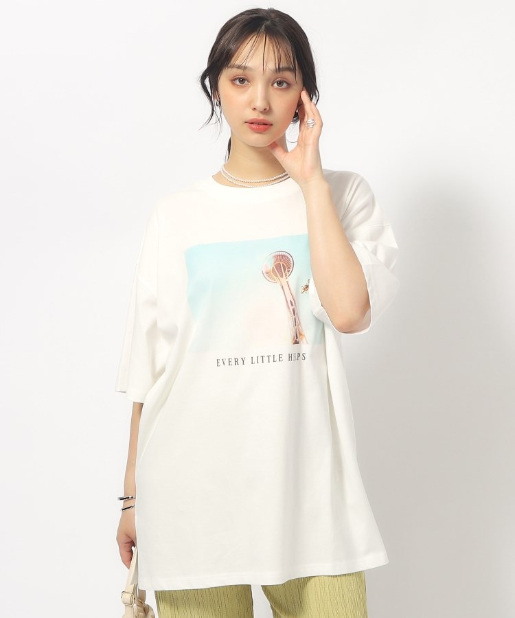 シューラルー(SHOO・LA・RUE/Cutie Blonde)のゆるっとが今年らしい プリントBIG Tシャツ ホワイト(302)