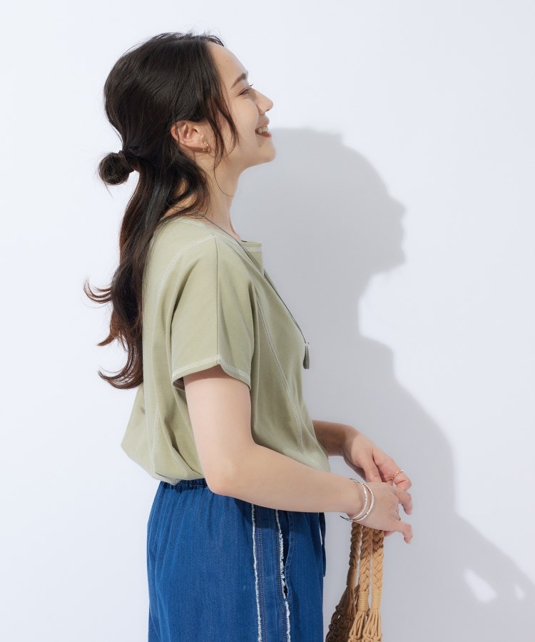 シューラルー(SHOO・LA・RUE/Cutie Blonde)の配色ステッチでこなれ見え ドルマンスリーブゆるTシャツ11