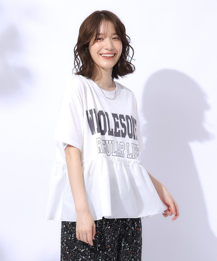 シューラルー(SHOO・LA・RUE/Cutie Blonde)の一枚でこなれ見え 裾フリル切り替えTシャツ1