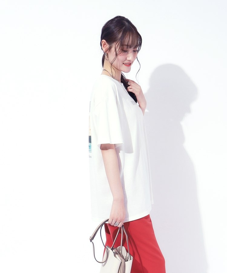 シューラルー(SHOO・LA・RUE/Cutie Blonde)のラメ発泡ロゴ BIGTシャツ1