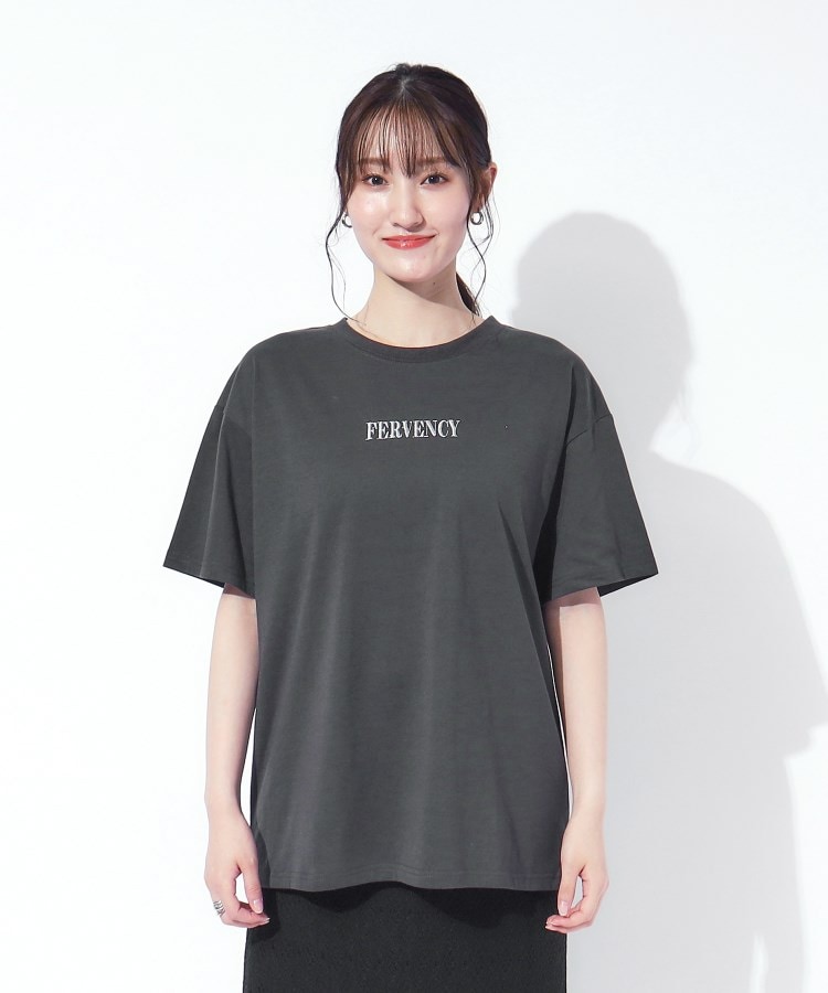 シューラルー(SHOO・LA・RUE/Cutie Blonde)のラメ発泡ロゴ BIGTシャツ13
