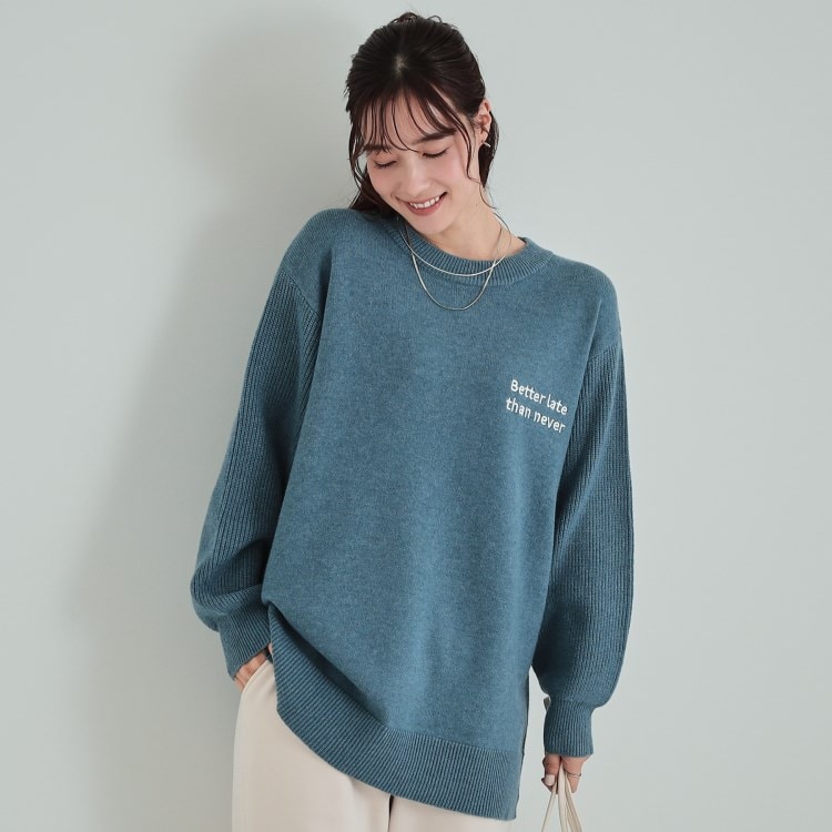 シューラルー(SHOO・LA・RUE/Cutie Blonde)のロゴ刺繍が目を惹く ニットチュニック チュニック