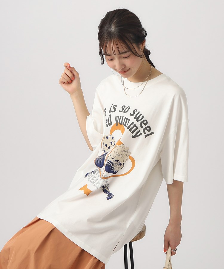 シューラルー(SHOO・LA・RUE/Cutie Blonde)の【体型カバー】アソートプリント BIG Tシャツ ホワイト(502)