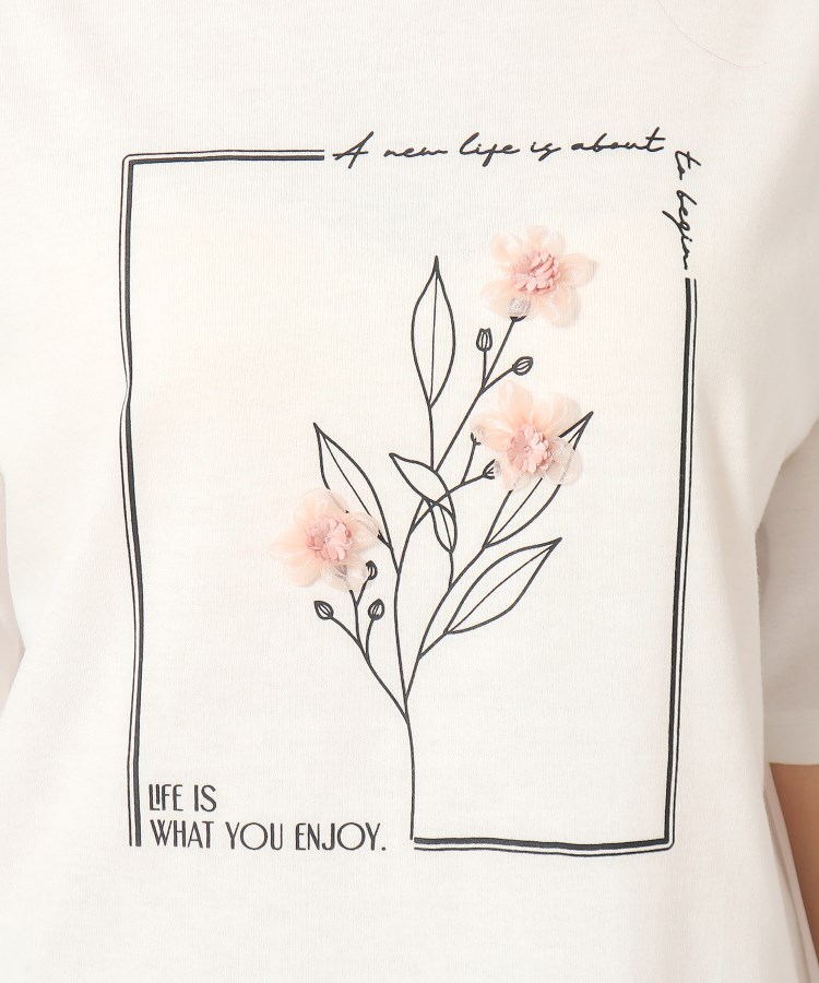 ひと味違う着こなしが叶う フラワーモチーフBIGTシャツ(T ひと味違う着こなしが叶う フラワーモチーフBIGTシャツ(T