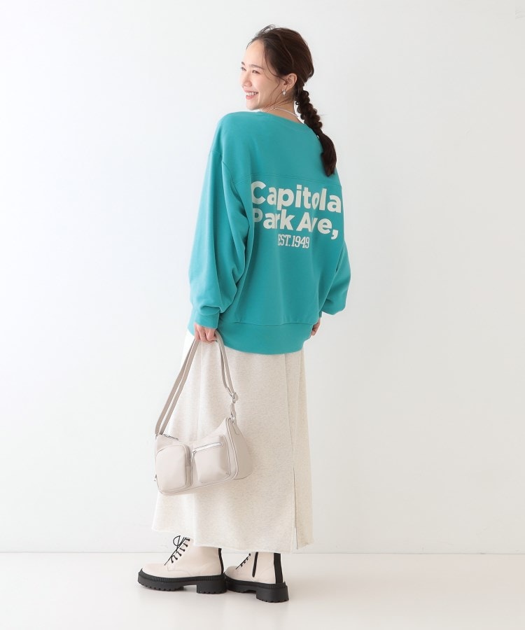 シューラルー(SHOO・LA・RUE/Cutie Blonde)のオーバーサイズで抜け感をプラス バックプリントスウェット11