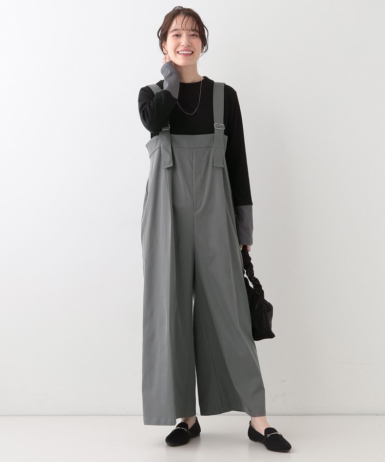 シューラルー(SHOO・LA・RUE/Cutie Blonde)のゆるシルエットで大人見せ タック入りオールインワン1