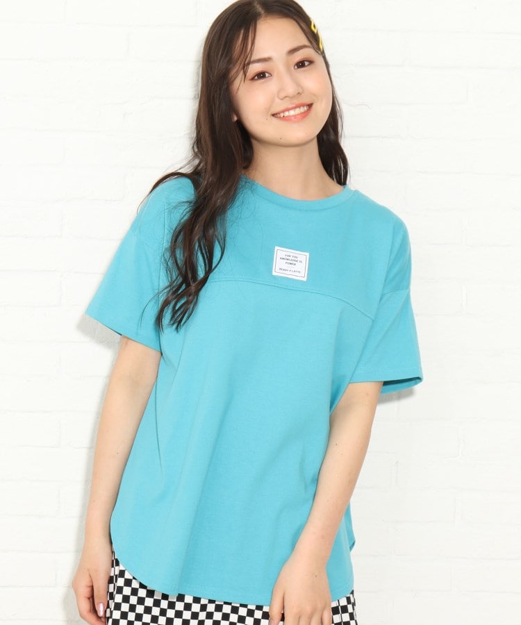 ピンク ラテ(PINK-latte)のBOXロゴTシャツ ブルー(092)