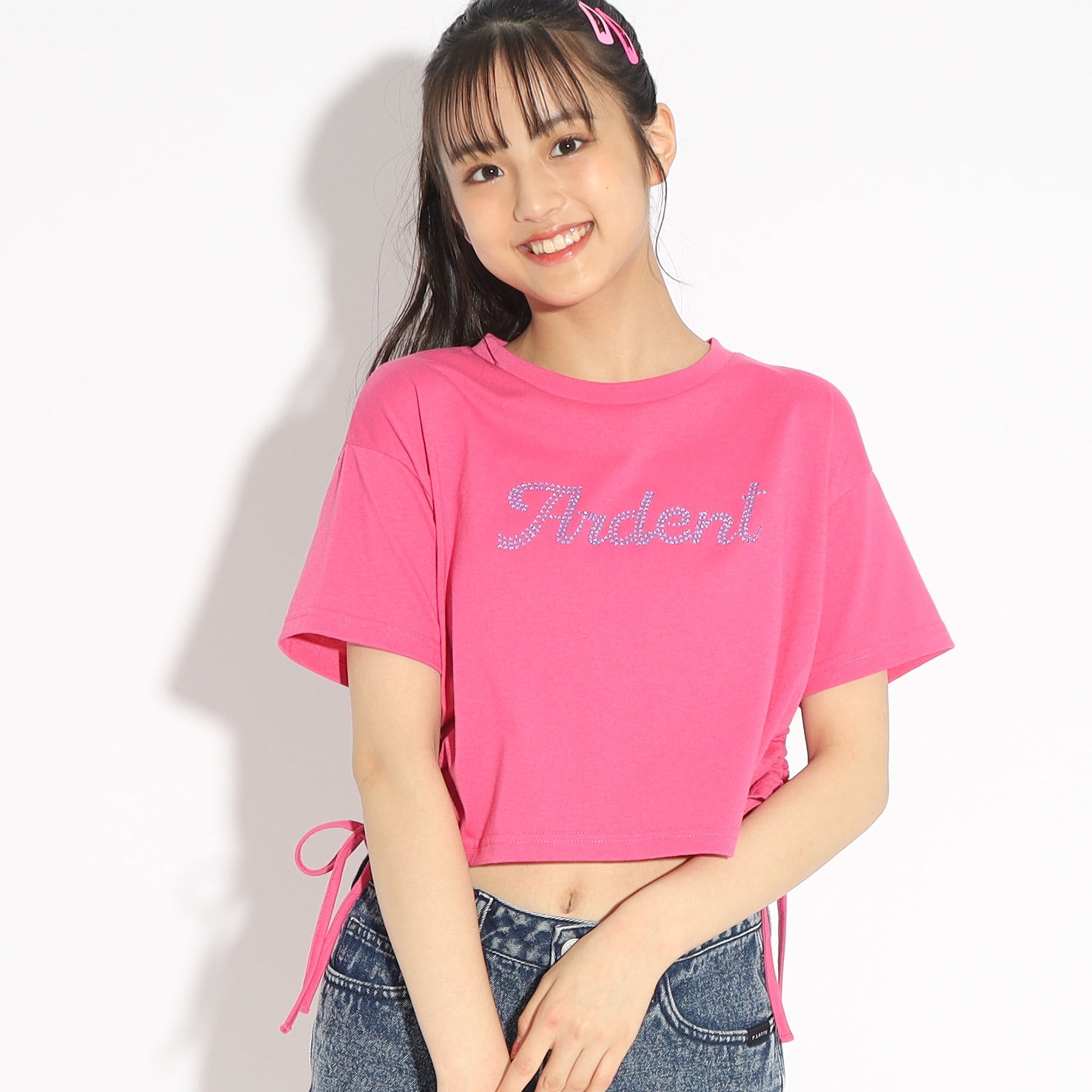 ピンク ラテ(PINK-latte)の裾シャーリングTシャツ ピンク(072)