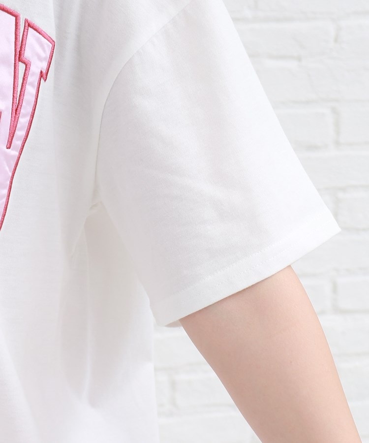 ピンク ラテ(PINK-latte)のさらっと着やすい♪サテンアップリケビッグTシャツ5