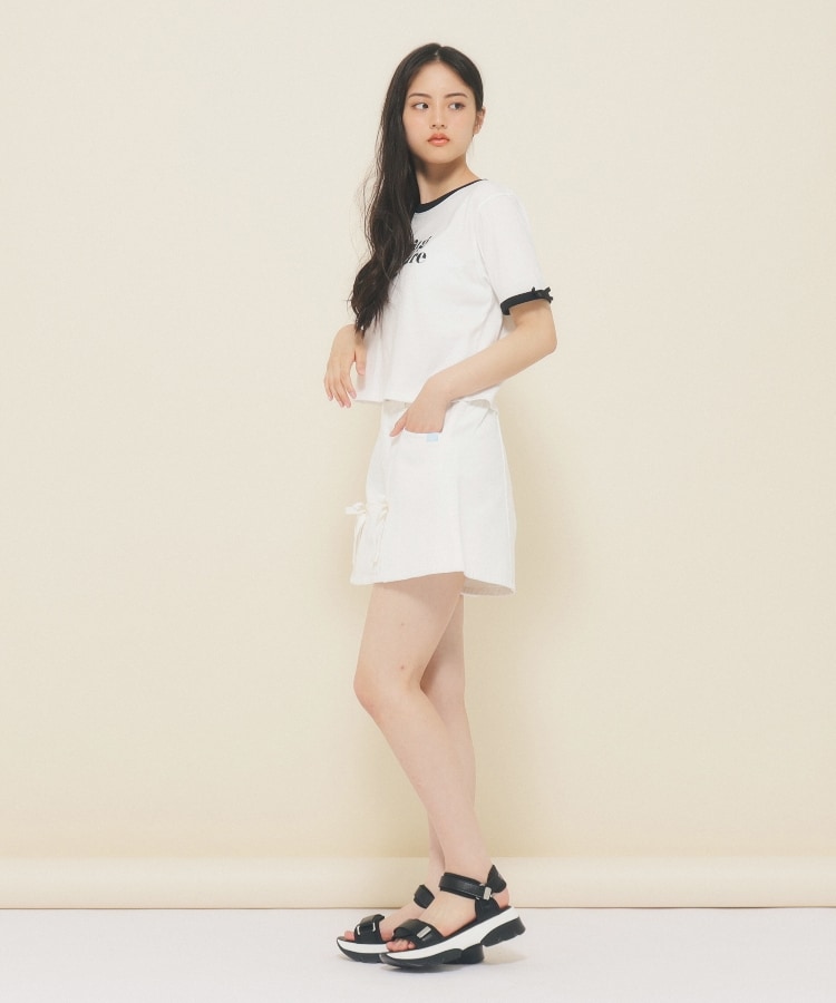 ピンク ラテ(PINK-latte)の【130cmあり】フロントロゴ袖リボンリンガーTシャツ24