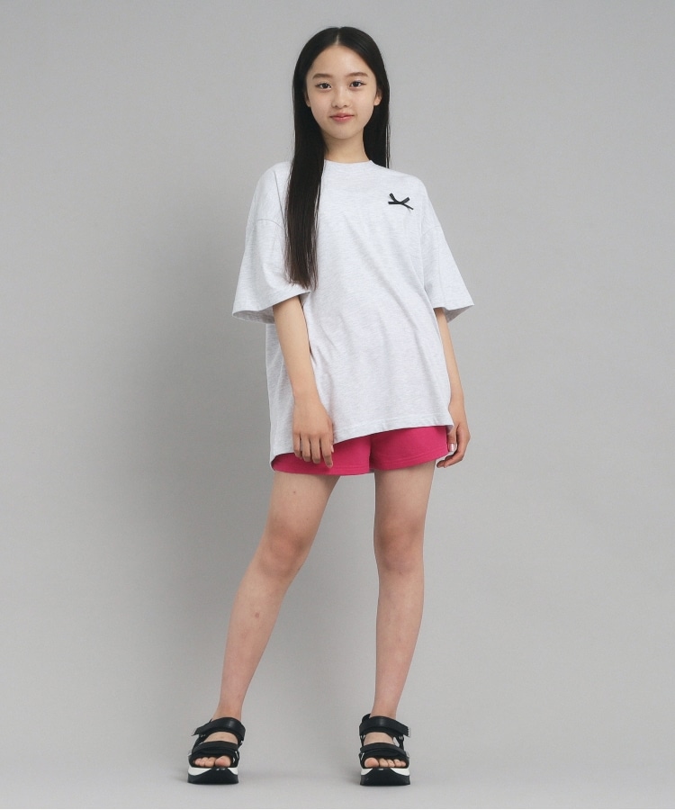 ピンク ラテ(PINK-latte)の【130cmあり】バックフォトプリントTシャツ25