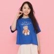 ピンク ラテ(PINK-latte)のラインストーン付きクマTシャツ ブルー(092)