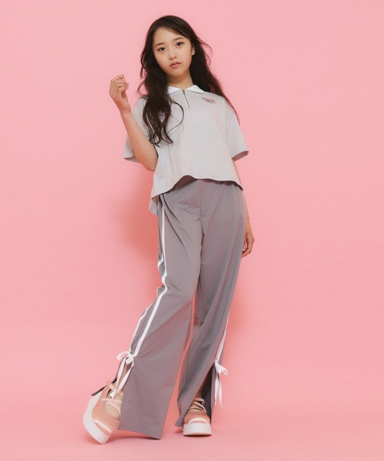 ピンク ラテ(PINK-latte)のポロ衿ハーフジップTシャツ11