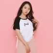 ピンク ラテ(PINK-latte)のサイドドロストクマプリントTシャツ1
