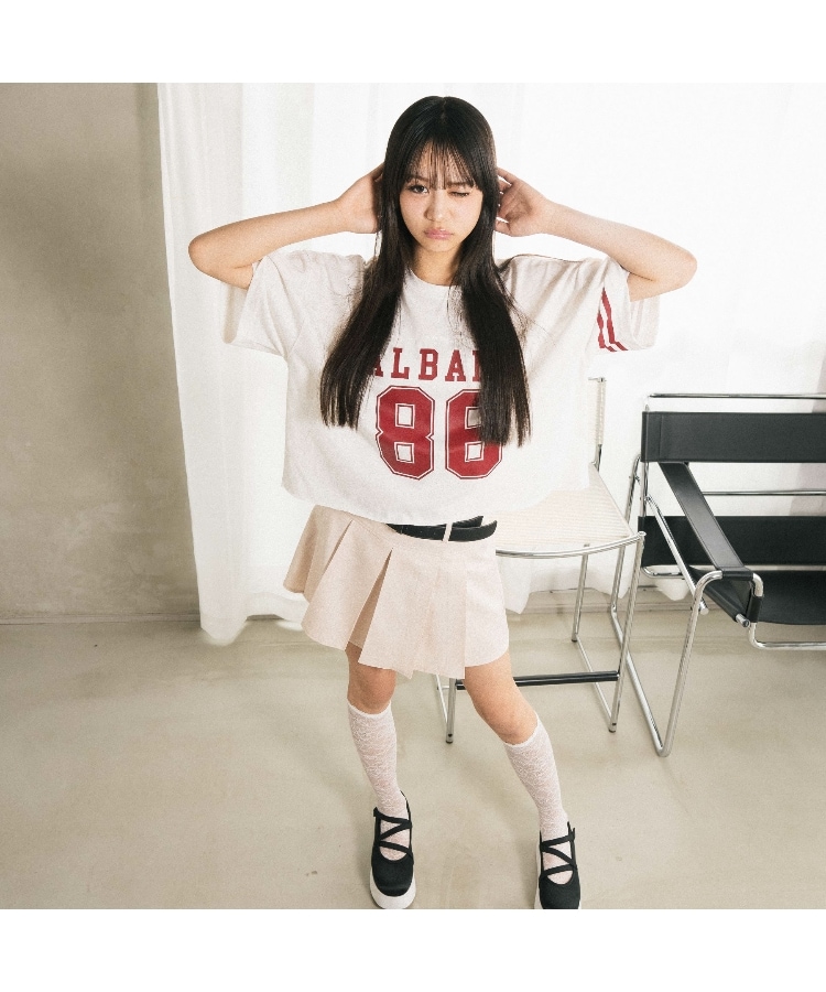 ピンク ラテ(PINK-latte)の【130cmあり】ナンバリング ゆるTシャツ20