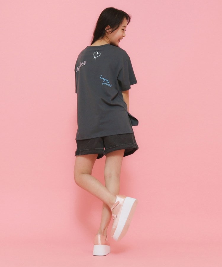ピンク ラテ(PINK-latte)の【130cmあり】ミックスロゴゆるTシャツ11