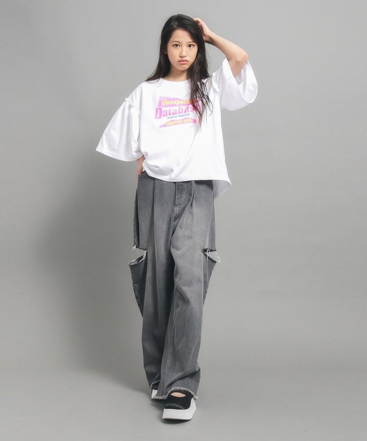 ピンク ラテ(PINK-latte)の【130cmあり】ミニフリル付きボリューム袖Tシャツ3