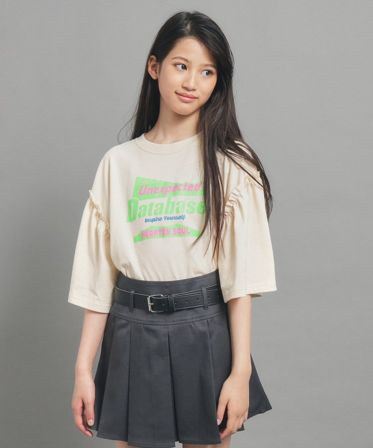 ピンク ラテ(PINK-latte)の【130cmあり】ミニフリル付きボリューム袖Tシャツ ライトベージュ(051)