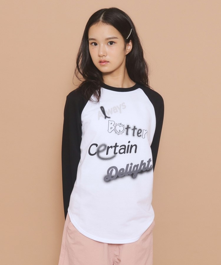 ピンク ラテ(PINK-latte)の【130cmあり】グラフィックロゴ ラグランTシャツ7