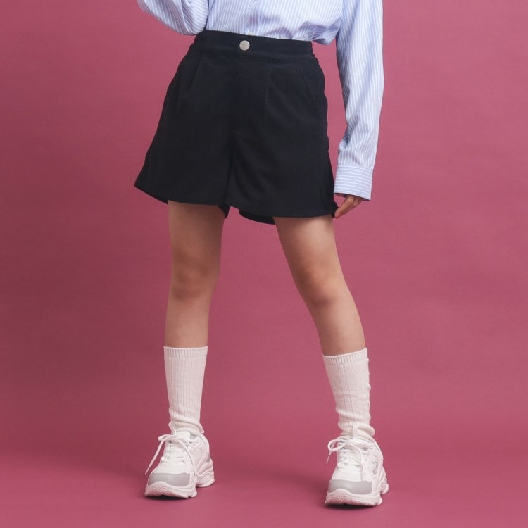 ピンク ラテ(PINK-latte)のベーシック コーディロイショートパンツ ショートパンツ