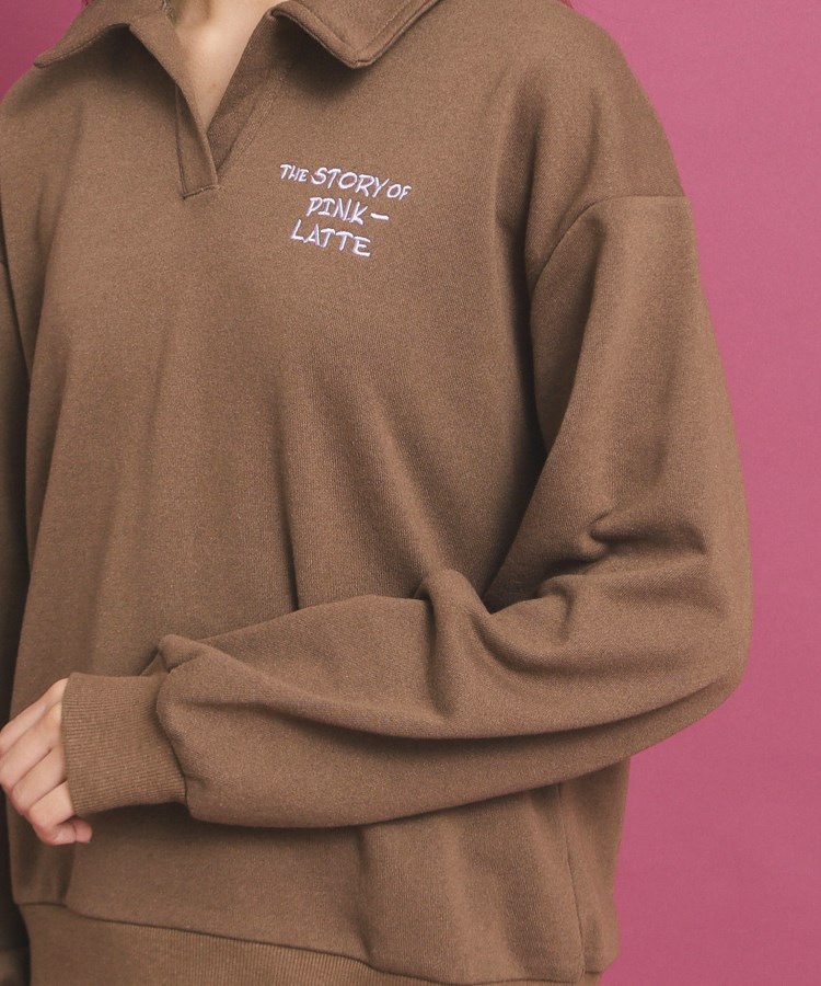 ピンク ラテ(PINK-latte)のバッククマプリントのスキッパーパーカ5