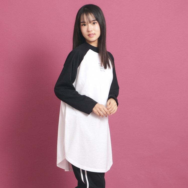 ピンク ラテ(PINK-latte)のラグランスリーブクルーネックチュニックTシャツ ミニワンピース