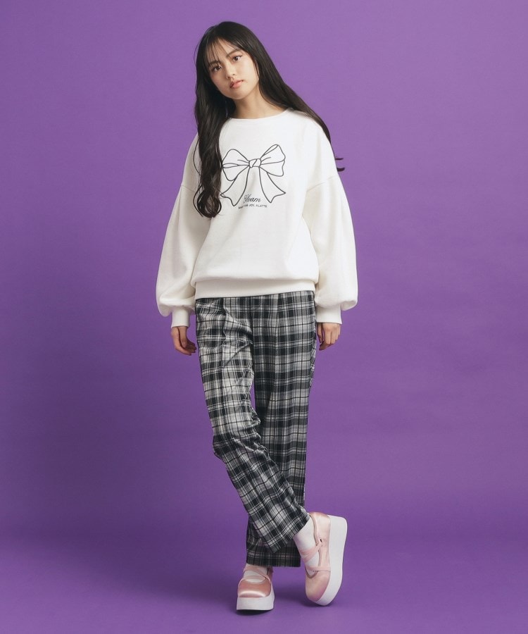 ピンク ラテ(PINK-latte)のリボン立体刺繍裏起毛プルオーバー8