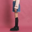 ピンク ラテ(PINK-latte)のフロントボタン台形デニムスカート2