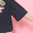 ピンク ラテ(PINK-latte)のユニフォームワッペンTシャツ[五分袖]17