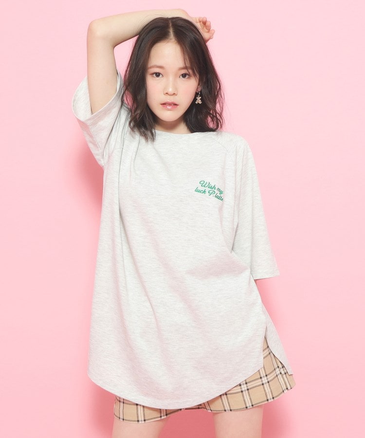 ピンク ラテ(PINK-latte)の【バックポイントあり!】チュニックTシャツ グレー(012)