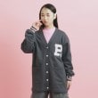 ピンク ラテ(PINK-latte)の【大人気復活】カレッジロゴカーディガン秋冬VER チャコールグレー(014)