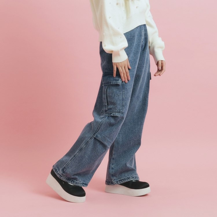 ピンク ラテ(PINK-latte)のゆったりシルエットのカーゴパンツ フルレングスパンツ