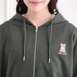 ピンク ラテ(PINK-latte)のミニ裏クマ刺繍ジップパーカ4