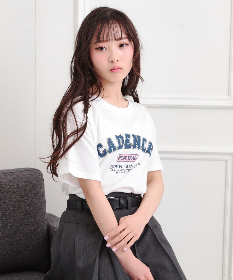ピンク ラテ(PINK-latte)のカレッジプリントTシャツ7