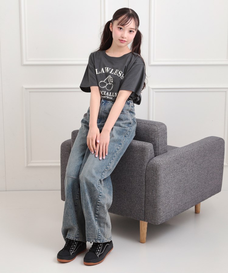 ピンク ラテ(PINK-latte)のチェリーモチーフTシャツ12