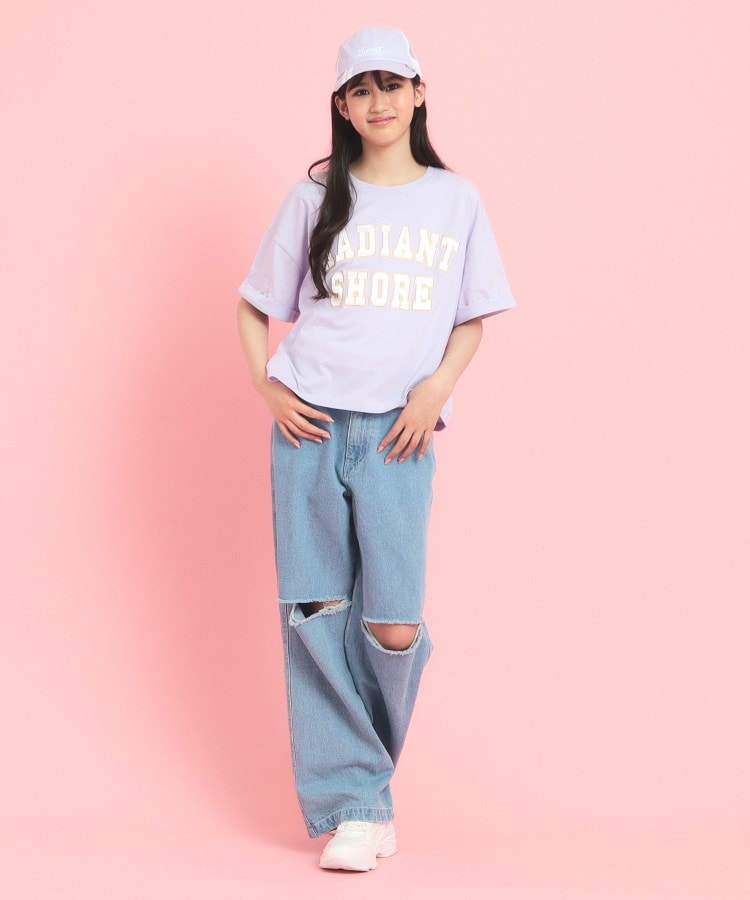ピンク ラテ(PINK-latte)のサテンアップリケカレッジTシャツ21
