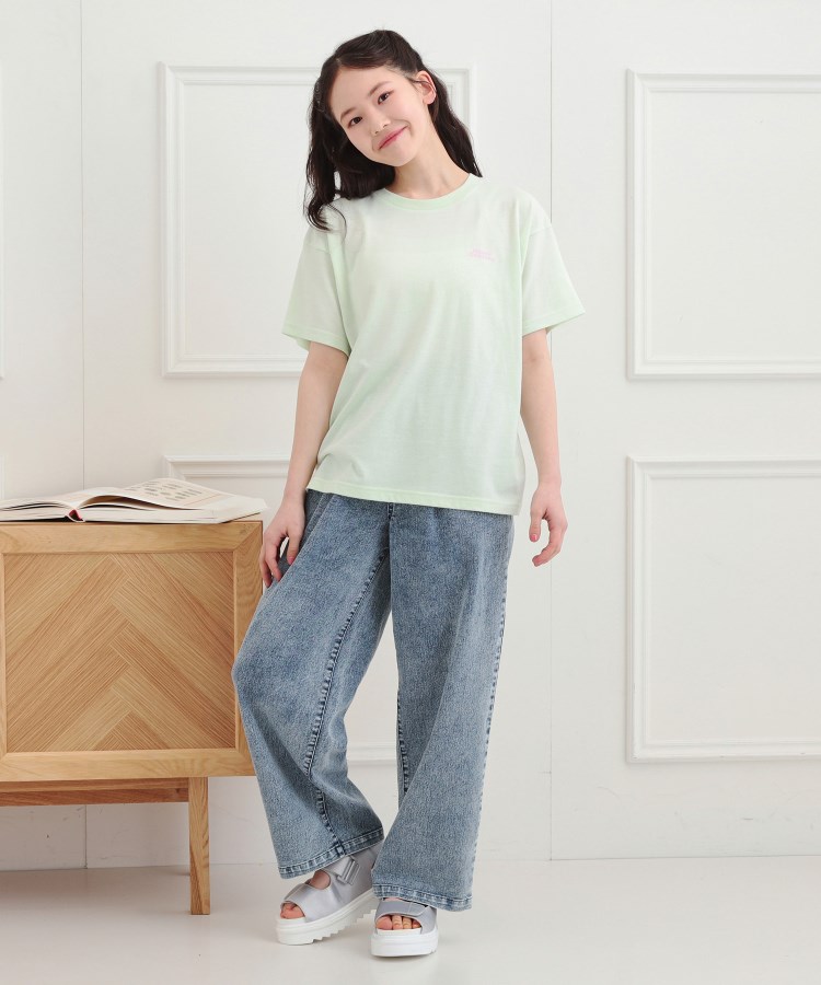 ピンク ラテ(PINK-latte)のバックプリントTシャツ16