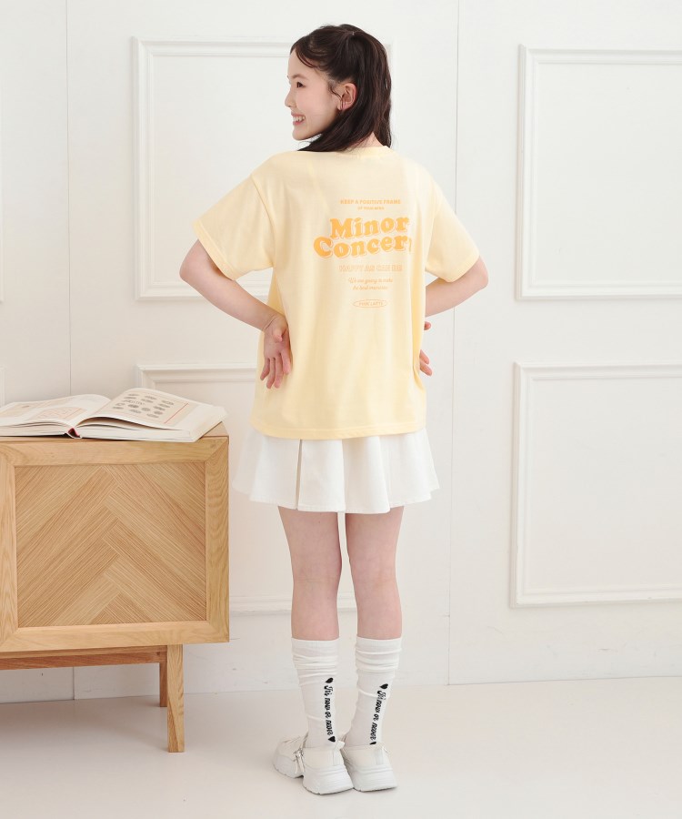 ピンク ラテ(PINK-latte)のバックプリントTシャツ21