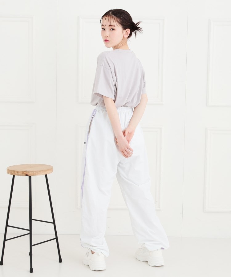 ピンク ラテ(PINK-latte)のカレッジTシャツ9