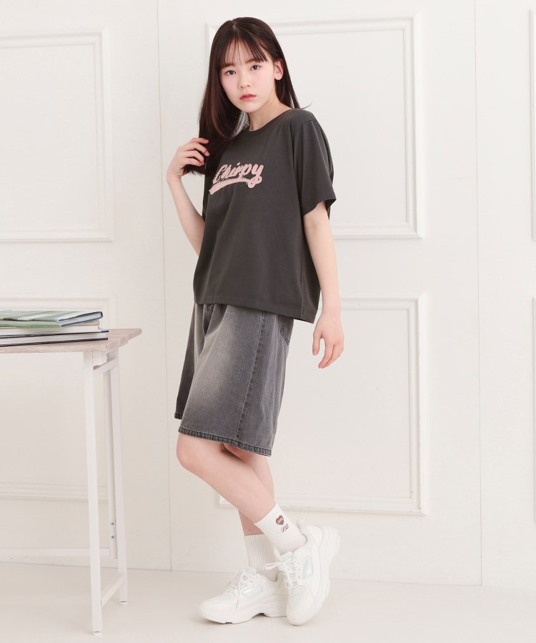 ピンク ラテ(PINK-latte)のツイルアップリケTシャツ9
