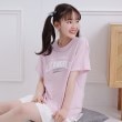 ピンク ラテ(PINK-latte)の接触冷感 カレッジロゴTシャツ15