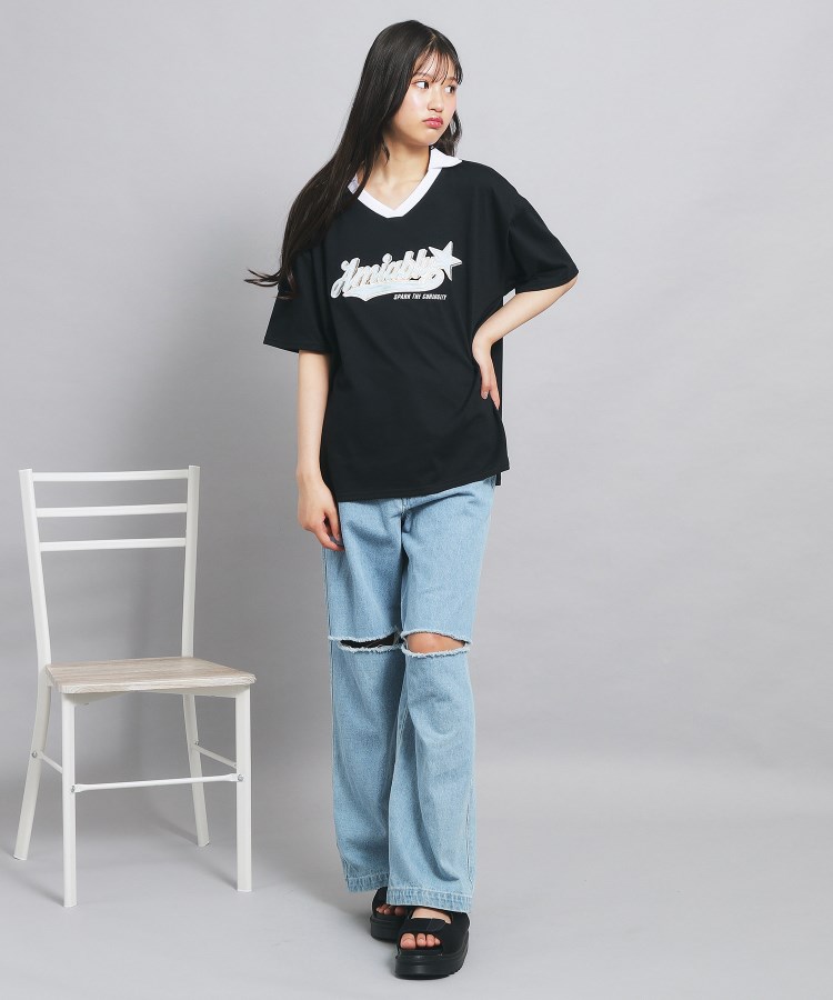 ピンク ラテ(PINK-latte)の【接触冷感】Vネック衿付きアップリケビッグTシャツ16