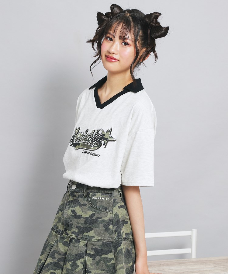 ピンク ラテ(PINK-latte)の【接触冷感】Vネック衿付きアップリケビッグTシャツ ライトグレー(011)