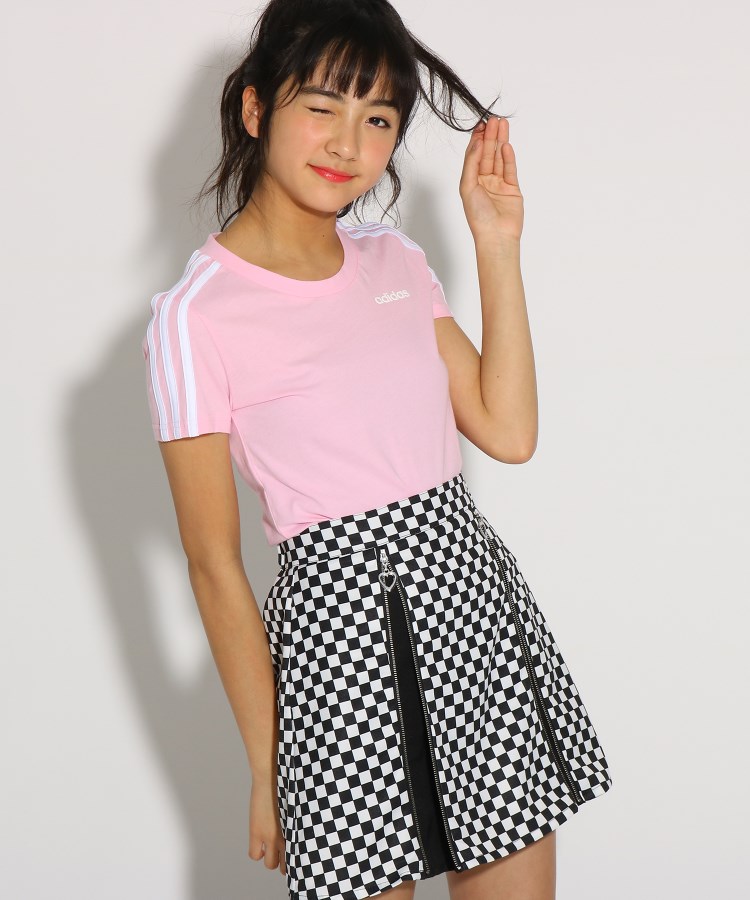 ピンク ラテ(PINK-latte)の【adidas/アディダス】 3ラインTシャツ ベビーピンク(071)