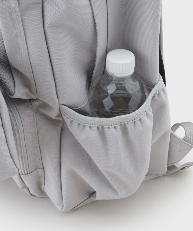 ピンク ラテ(PINK-latte)の【容量約33L】ポーチ付き便利なマルチリュック13