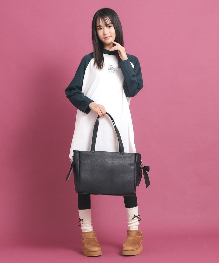 ピンク ラテ(PINK-latte)の【推し活】リボン付横型トートバッグ3