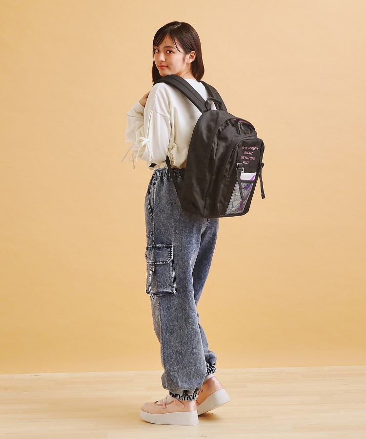 ピンク ラテ(PINK-latte)の【容量約29.5Ｌ】ミニポーチ付きリュック3